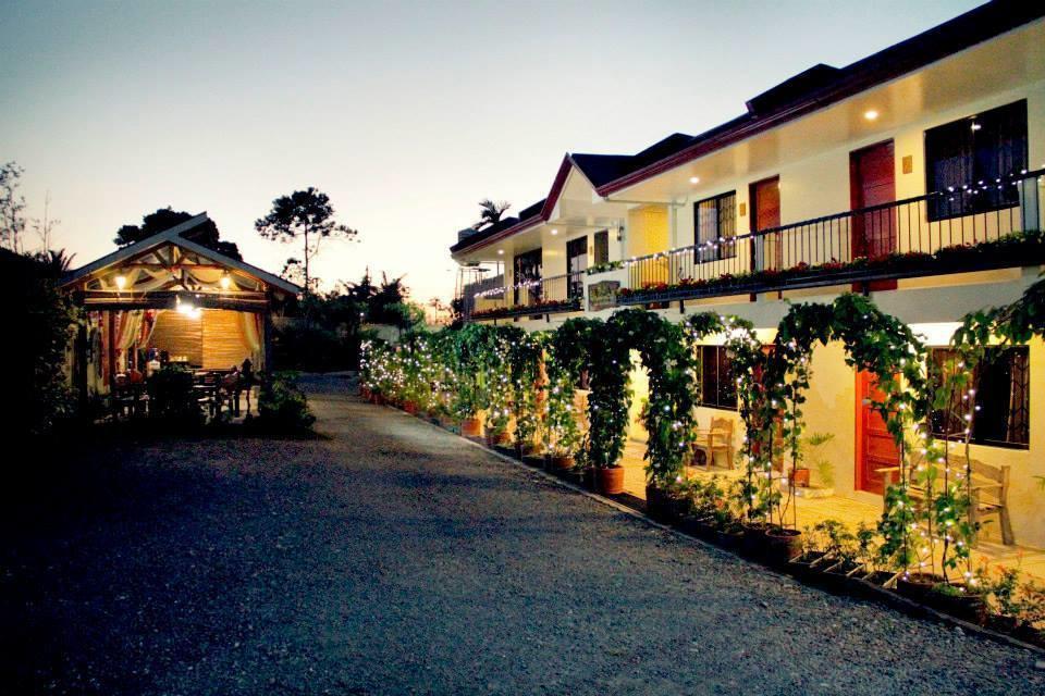 Lazea Tagaytay Inn Tagaytay City Esterno foto