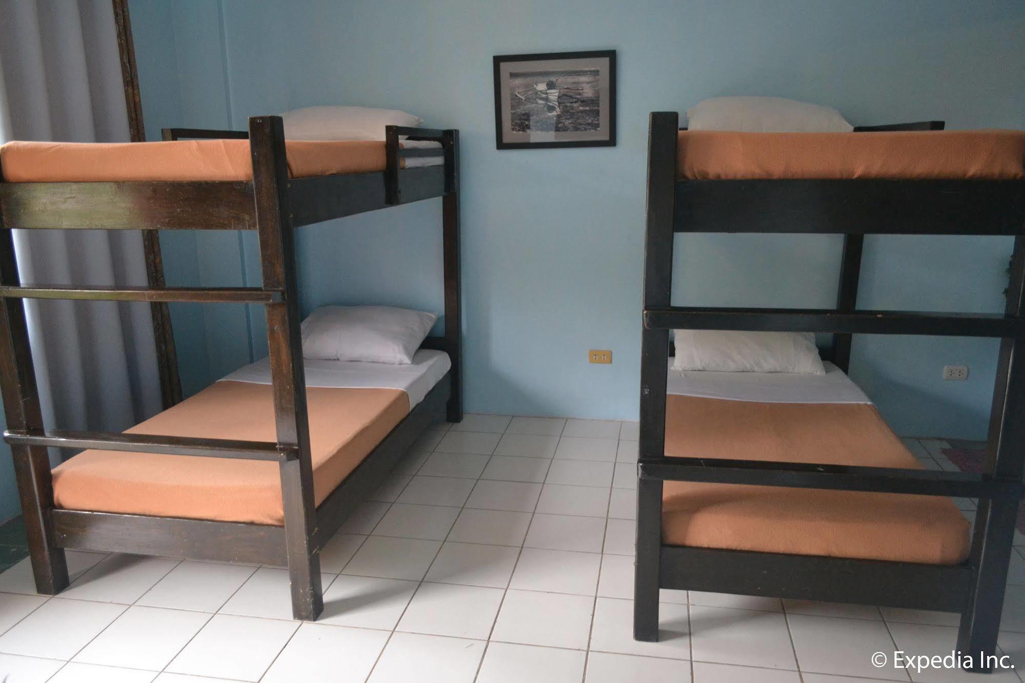 Lazea Tagaytay Inn Tagaytay City Esterno foto